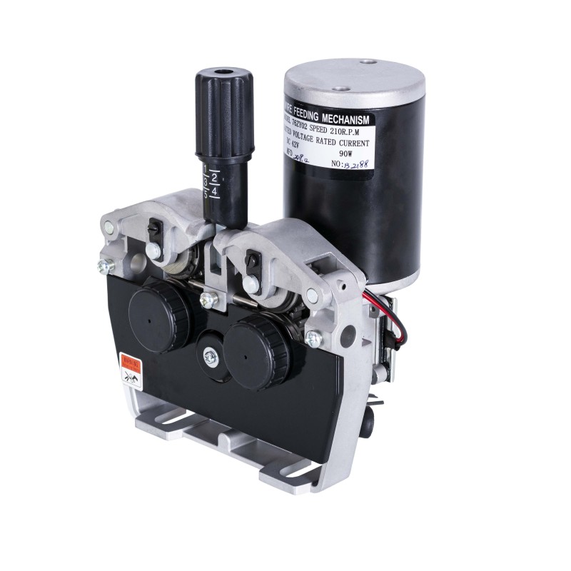 PODAJNIK DRUTU MAGNUM 4-ROLKOWY 42 V PRAWY