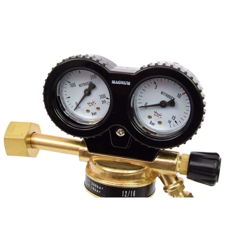 Reduktor butlowy do AZOTU MAGNUM seria 128