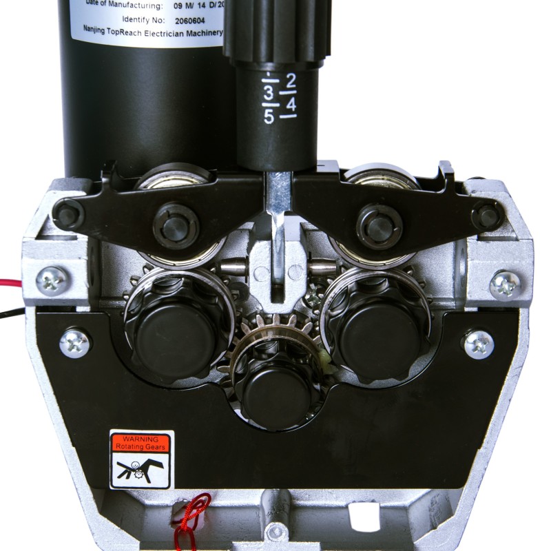 PODAJNIK DRUTU 4-ROLKOWY 24 V DC MAGNUM 4x4