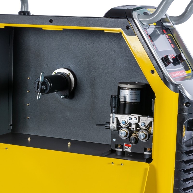 Spawarka inwerterowa  MIG/MAG 285 Dual Puls Synergia LCD MAGNUM