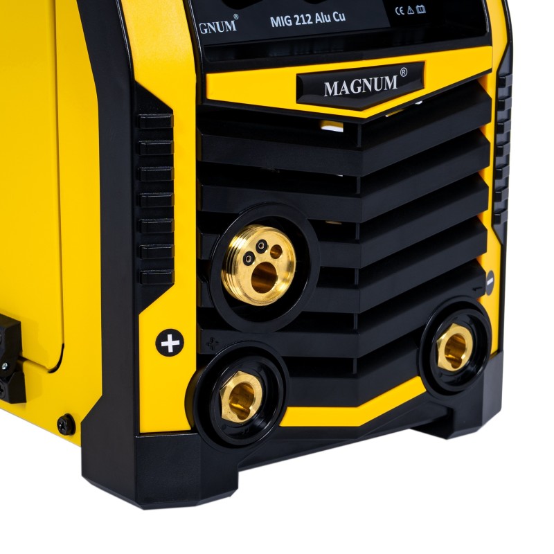 Spawarka inwerterowa MAGNUM MIG 212 ALU CU SYNERGIA 200A/60%, MB15 3m