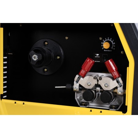 PÓŁAUTOMAT SPAWALNICZY INWERTER MAGNUM MIG220 SYNERGIA 4x4 230V 200A/60%